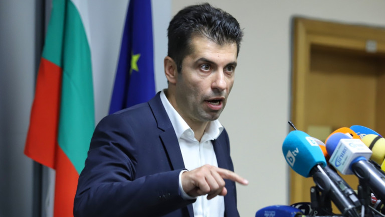 Ако Русия ни спре газа, ние ще им спрем тока, закани се Петков