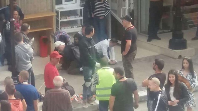Японски туристи хванаха и биха джебчийката Събка, която опита да ги обере във Велико Търново