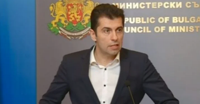 Петков обяви кого ще предложи да смени Янев! Бивш служител на НАТО!