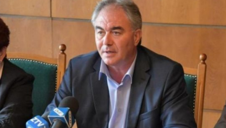 Кметът на Плевен отказа да освети с цветовете на украинския флаг символа на града