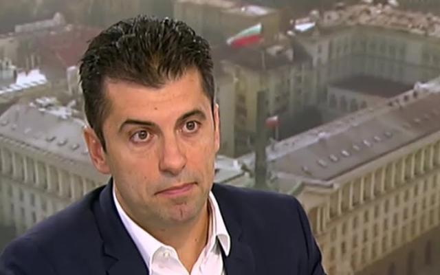 Кирил Петков извади голямата брадва! Шокови уволнения в управлението, ето кои изхвърчаха