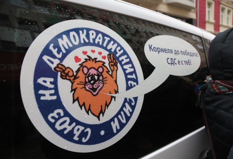 Лидер на СДС: Дадох на Нинова да лапне „Техноимпекс“ и я внедрих да унищожи БСП! Успя!