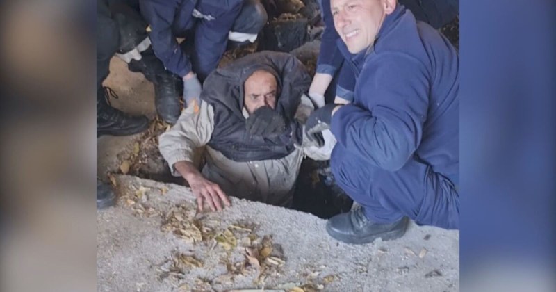 Пожарникари извадиха бедстващ мъж, паднал в шахта