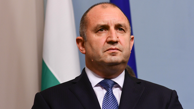 Румен Радев отказа тежко въоръжение на Украйна, Зеленски е бесен!