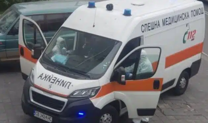 Непълнолетна дъщеря проигра 22 бона, баща ѝ припадна