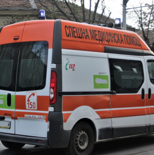 Майка на две дечица се обади на мъжа си да се прибере, че й е лошо, но когато се върна, той откри трупа й