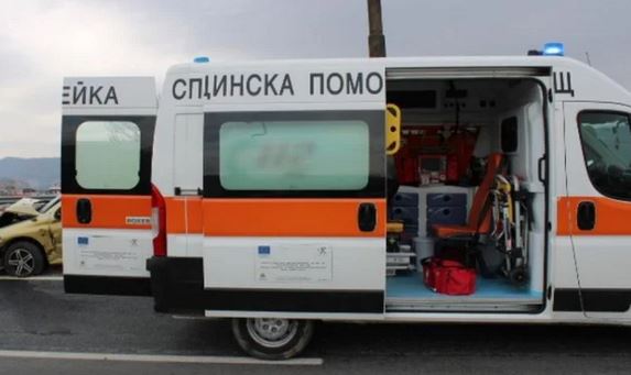 Извънредно! Ад с поне четири трупа след жестоко меле край Варна!