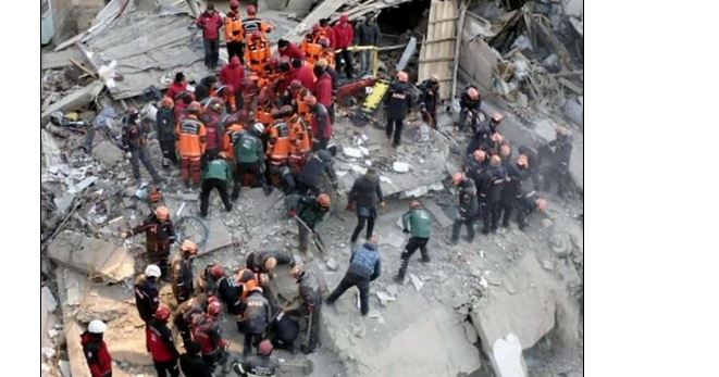 Силата на трусовете в Турция се равнява на 130 атомни бомби