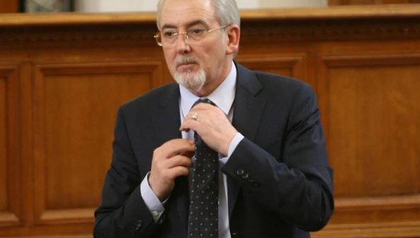 Извънредно: Лютви Местан в болница, състоянието му е тежко