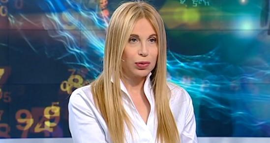 Гадателката на Берлускони: Ще имаме жена президент и жена премиер!