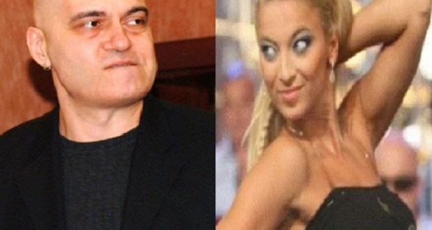 Ново голямо унижение за Слави! Мартина живее на негов гръб 9 години след раздялата им