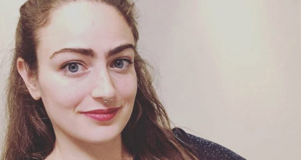 Жена на 31 реши да не си обезкосмява повече лицето – ето как изглежда вече (Снимки):