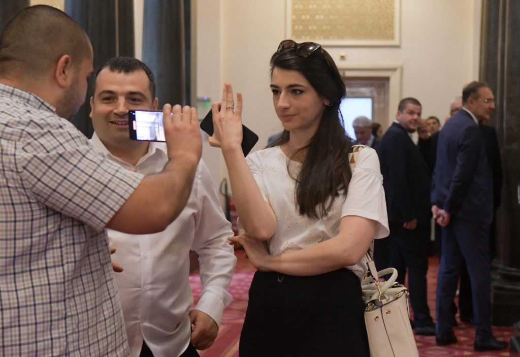 Стефан Ташев: Лена Бориславова много прилича на Десислава Радева. Ето защо..