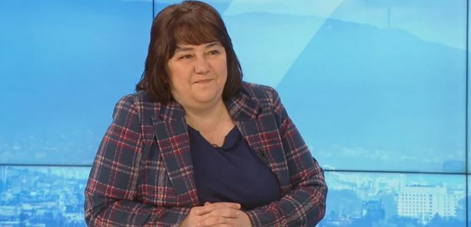 Министър Велкова след шокиращия доклад: България ще фалира, ако…
