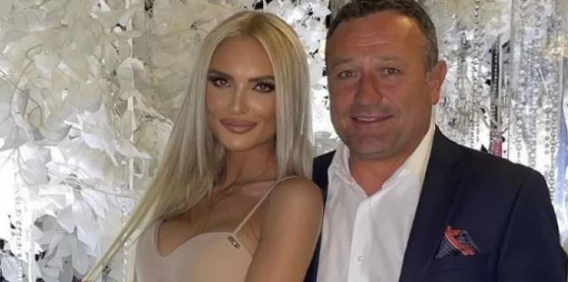 Разбра се с кого е кръшкала Анита на рогоносеца Рачков