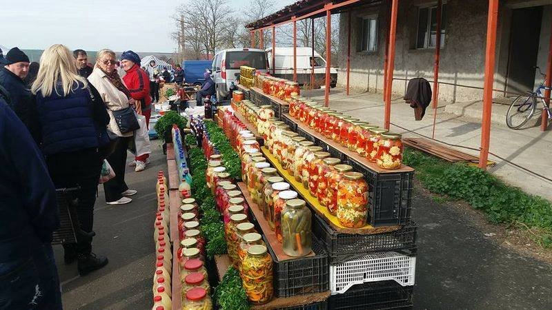 След Турция българинът започна да пазарува и в Румъния