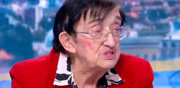 Мика Зайкова каза защо са ощетени пенсионерите за Великден и какво е направила с козунак от 2 лв.