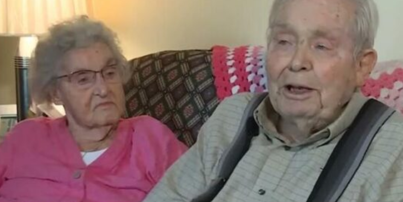 Бяха женени 79 години и починаха с няколко часа разлика: Деляха и една болнична стая, а после си тръгнаха заедно