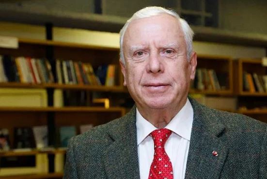 Скръбна вест: Почина Христо Куртев, най-известният българин в Париж