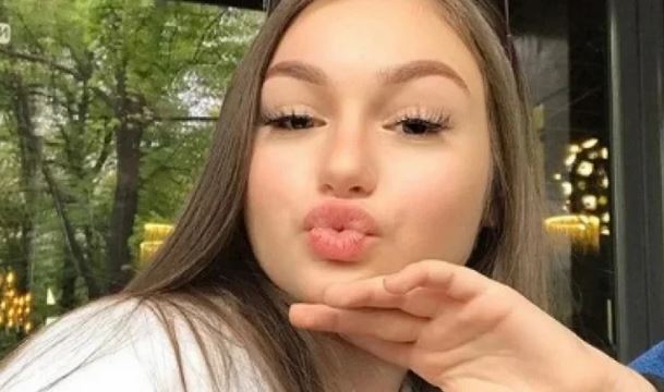 Крисия влезе в затвора, закоравели рецидивисти точат лиги по нея, вият от екстаз ВИДЕО