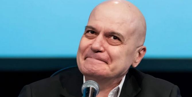 Тази жена завъртя главата на Слави Трифонов, влюби се като тийнейджър и… СНИМКА