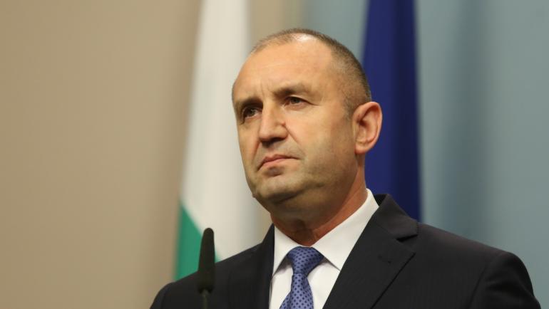 Румен Радев: Украйна настоява да води тази война, но сметката се плаща от Европа