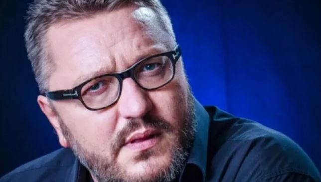 Мартин Карбовски си призна: Застанах между краката й и исках да я обладая, а тя…
