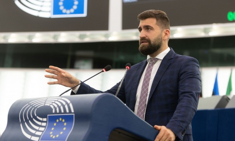 Евродепутатите от ГЕРБ предупредиха европейски лидери: Недопустимо е!