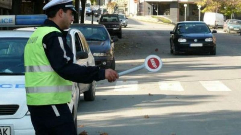 Депутат бесен заради конфискуването на автомобили