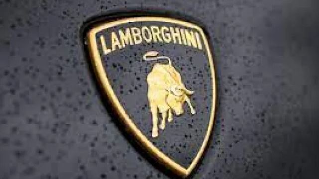 Мистериозен българин си купи рядко Lamborghini Huracan Sterrato СНИМКИ