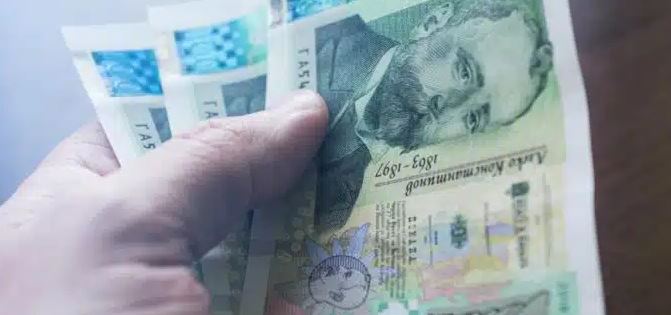 Новост.. Ще махат ли данъците върху минималната заплата в България? Готвят прогресивни данъци до 41%