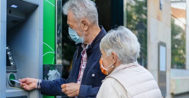 Пенсионер от Родопите взе 25 бона пенсия, а сега…