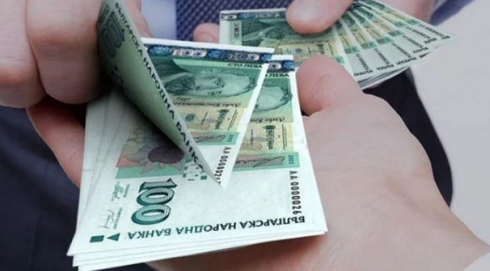 Фирми за бързи кредити си намериха майстора, връщат стотици левове заради…