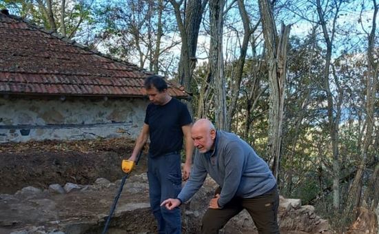 Проф. Николай Овчаров с нови разкрития за уникалната находка на връх Света Неделя