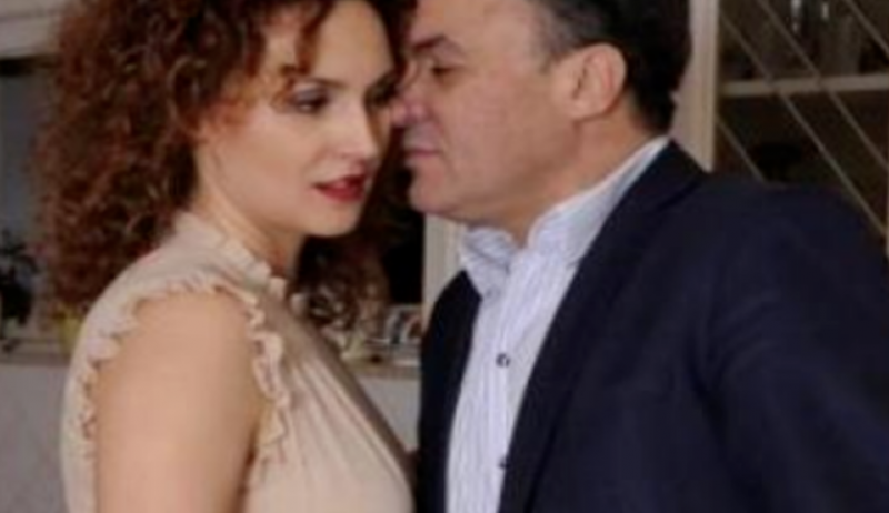 Разсекретиха заплатата на Боби Михайлов и за какво я дава, сумата е потресаваща