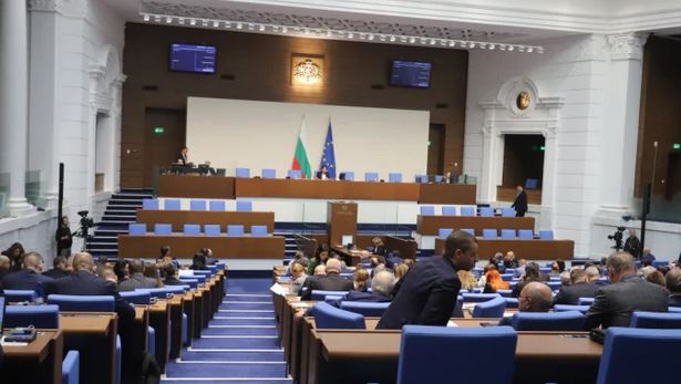 ИТН шокиращо обърнаха палачинката за кабинет, приемали за премиер този човек от ГЕРБ