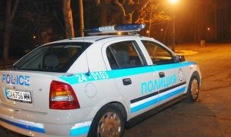 Извънредно! Арестуваха дрогиран кмет зад волана