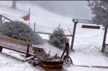 Първият сняг заваля! Ето къде в България зимата вече дойде