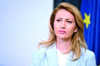 Ето кой е първият съпруг на Рая Назарян