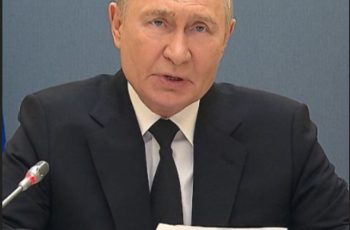 Извънредно! Путин прекратява огъня, но