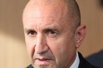 Радев: Отиде си голям шампион на България