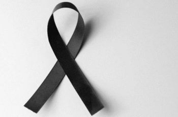 Беше едва на 41, радваше ни от телевизионния екран. Нека почива в мир, издъхнал е в съня си