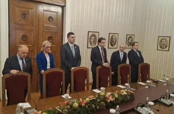 ПП-ДБ се опита да провокира Румен Радев, но ТОЙ ги постави на място с думите