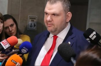 Пеевски предупреди: Февруари ще