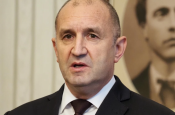 РЕШЕНИЕТО Е ВЗЕТО! Радев излиза на политическата сцена на тази ЗНАЧИМА ЗА НЕГО ДАТА