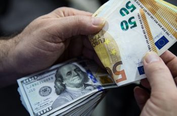 Cрив на Еврото? Какво казаха банкерите на тайната среща в Базел?