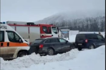 Вижте 16-годишния който издирват за жестокото тройно убийство в Петрохан