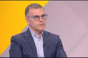 Симеон Дянков шокира с думите си, че вижда Румен Радев като