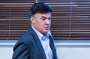 Ясно кога се сбогуваме с Боби Михайлов