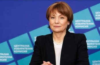 Росица Матева: Ако техник не може да отстрани повредата в машина, гласува се с бюлетини